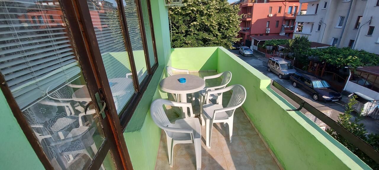 Гостевой дом Guest House Nikolovi Лозенец-19